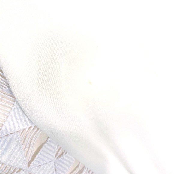 A.L.C. Cream Long Sleeve Cropped Blouse - Picture 6 of 6